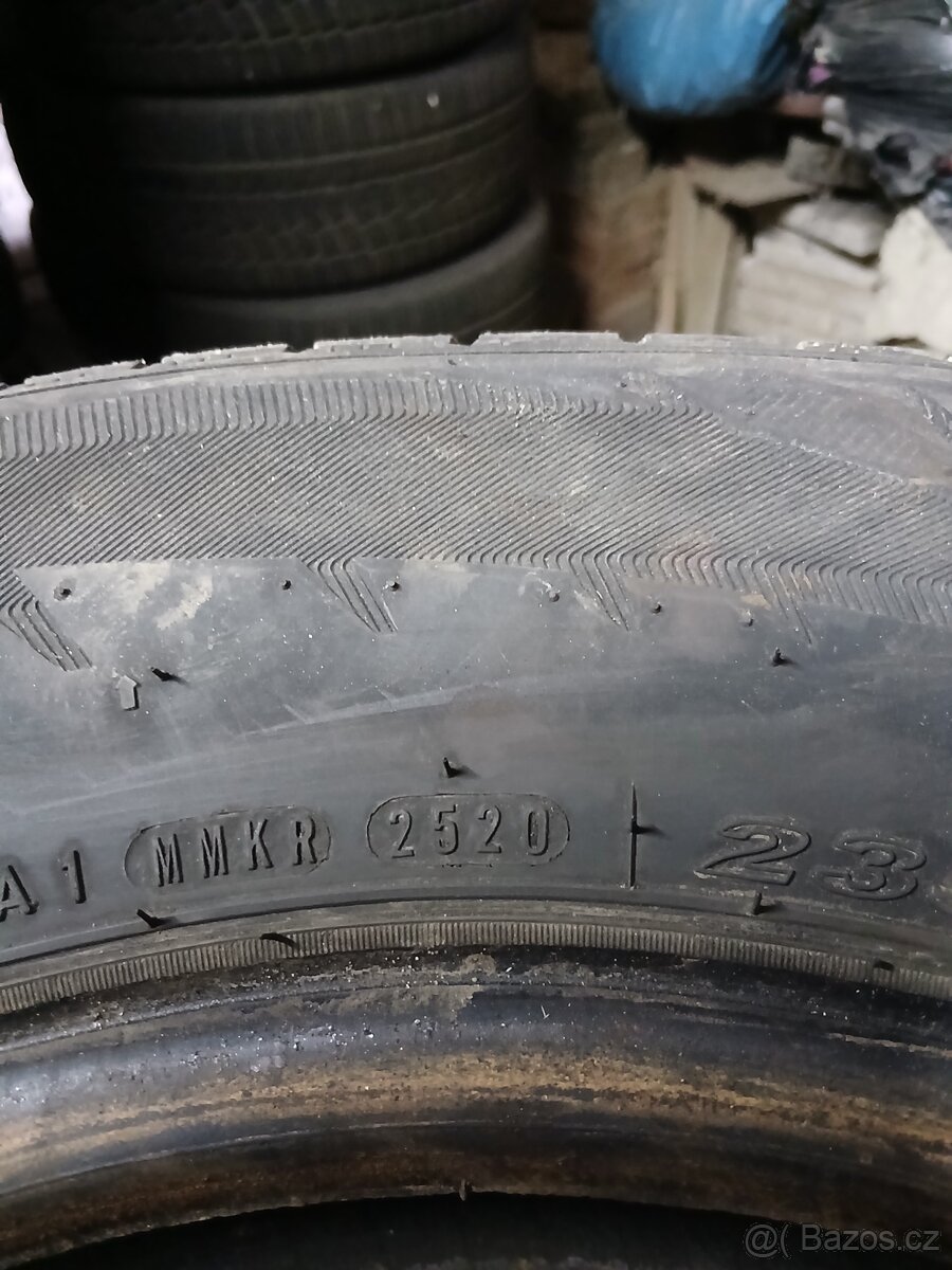 Zimní pneu 235/65R16C - 4