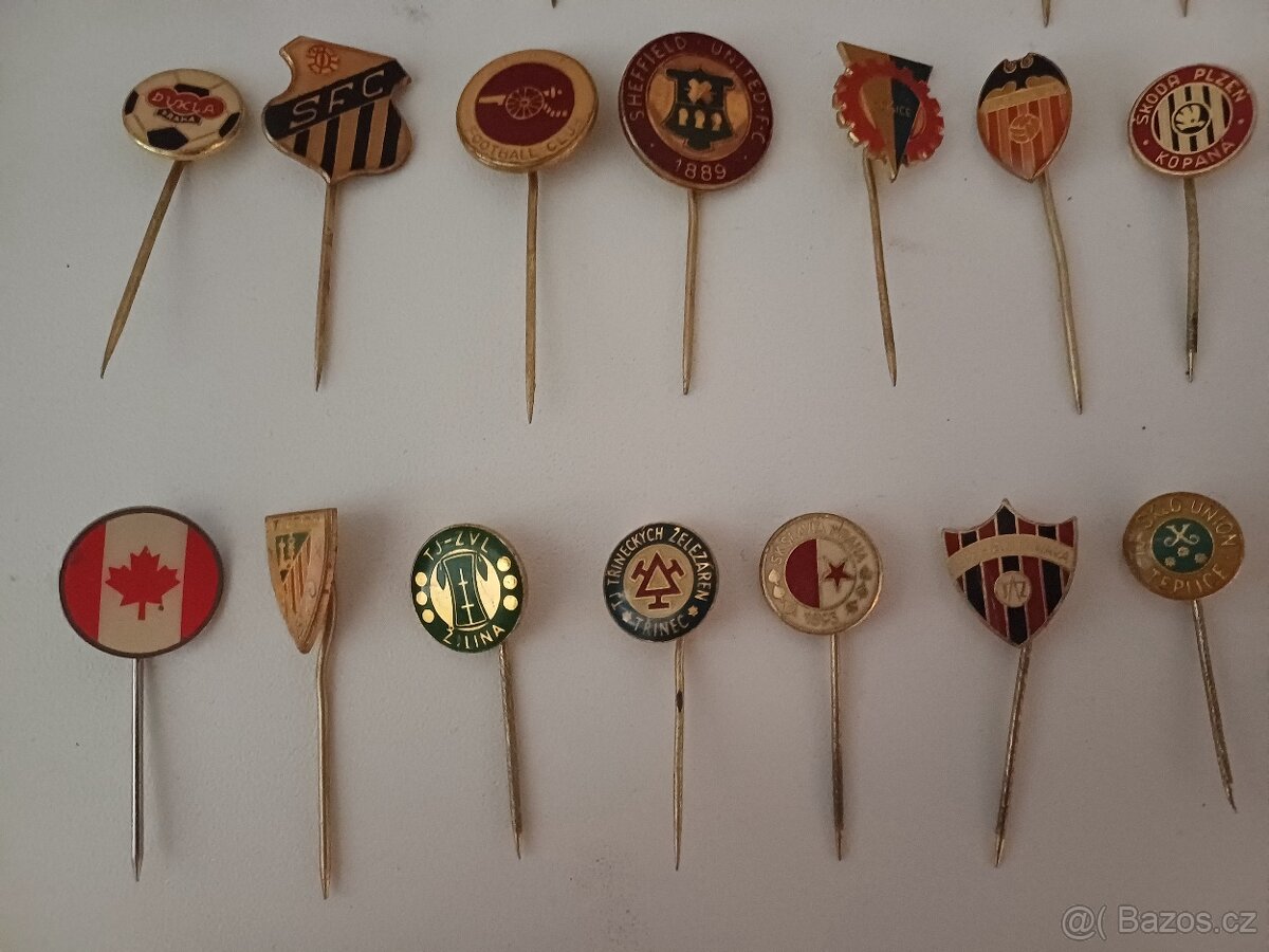 RETRO Fotbalové odznáčky a jiné odznáčky - 4