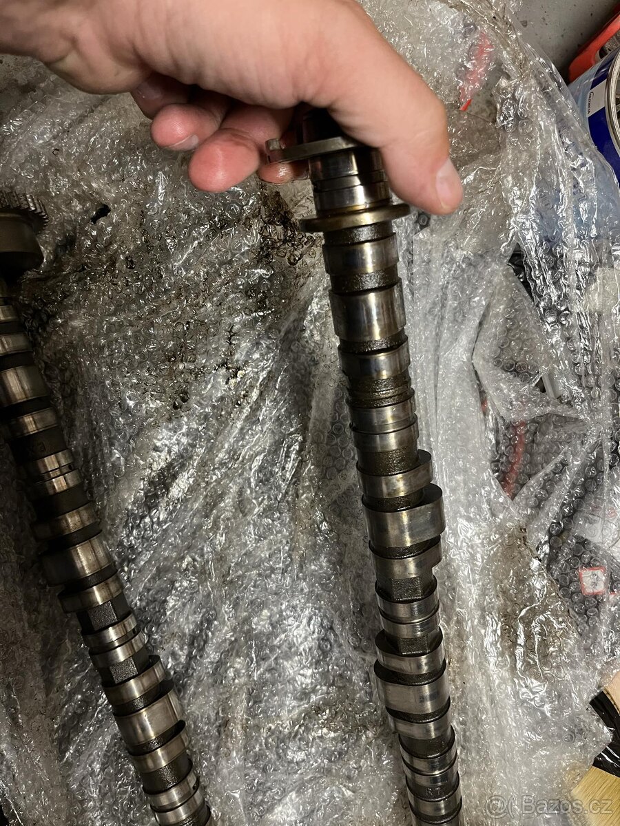 Honda Civic 8G Type-r vačky - 4