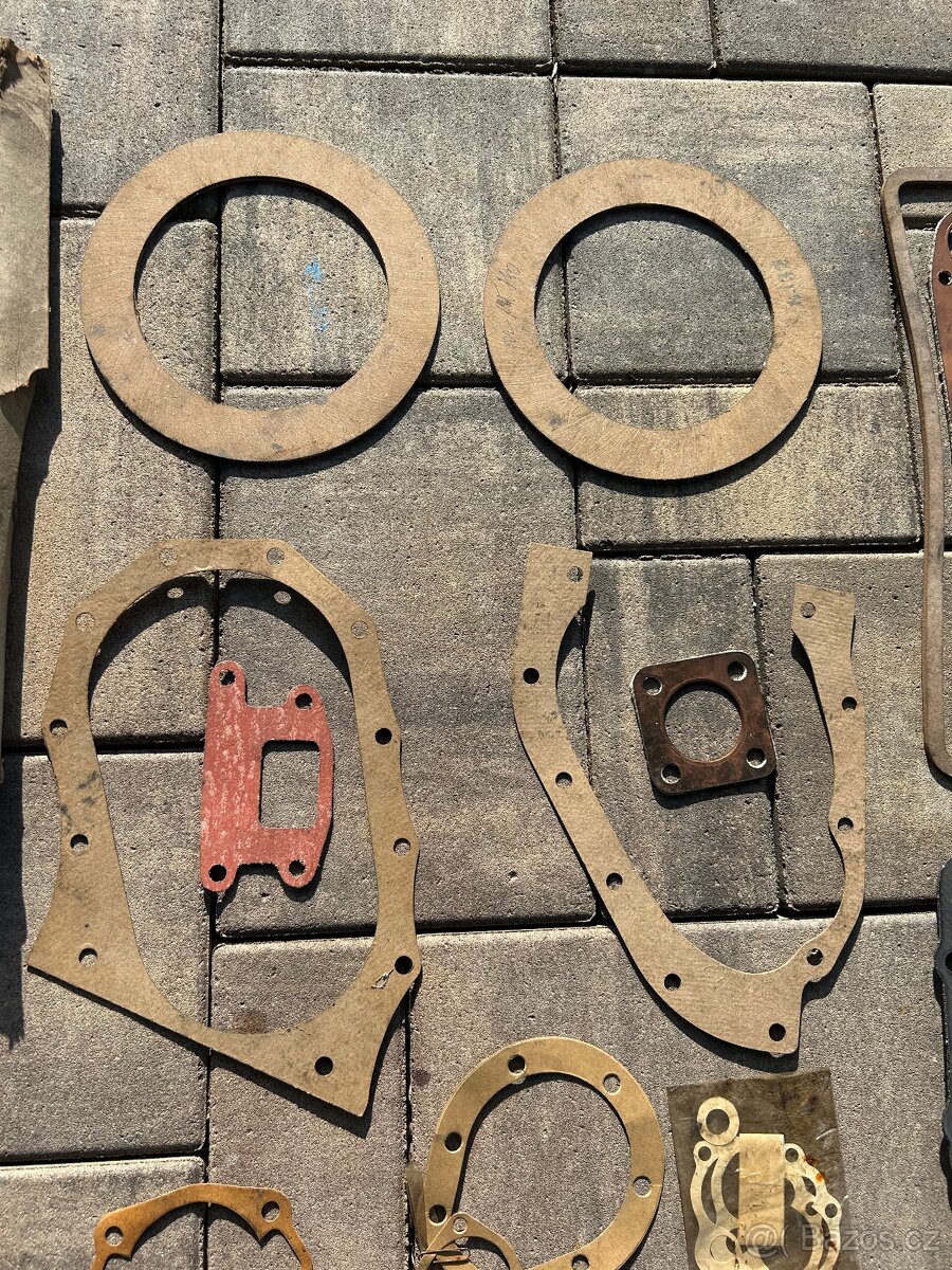 Skoda 440 - těsnění - 4