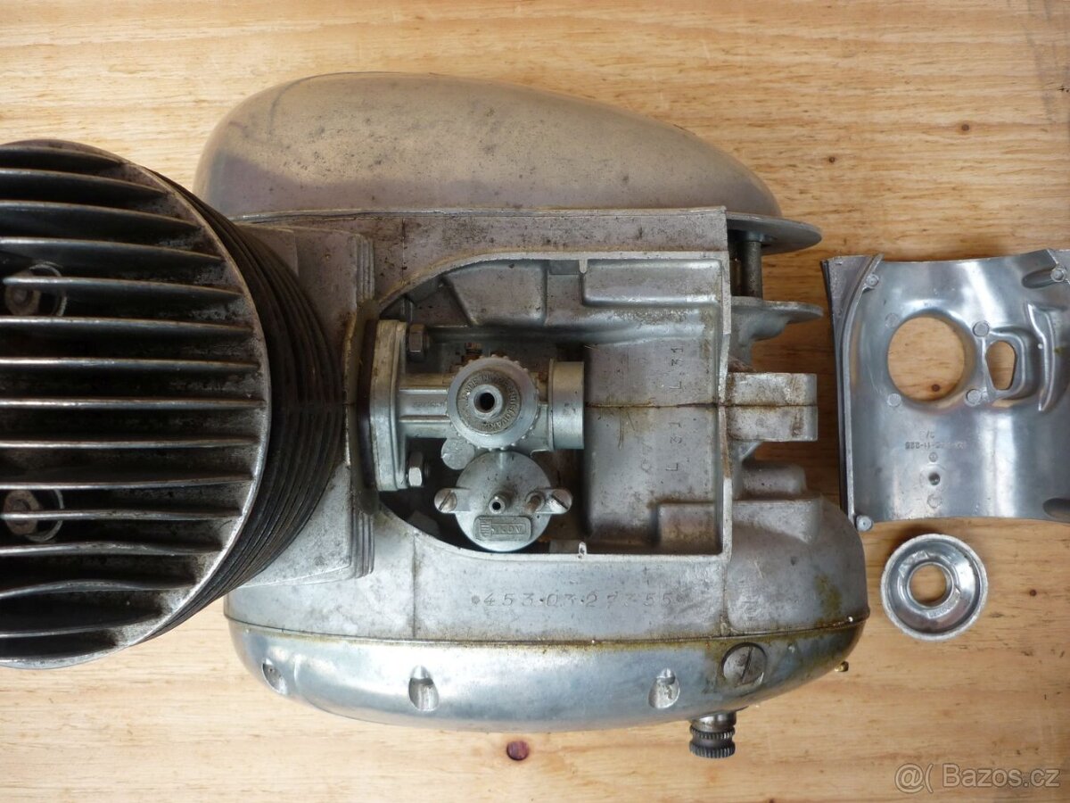 ČZ 128/453 nový motor uloženka - 4