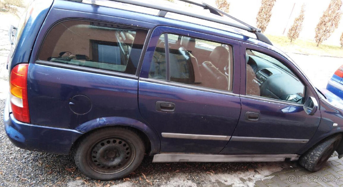 DILY OPEL ASTRA COMBI -CARAVAN 1,8 85KW lpg - 4