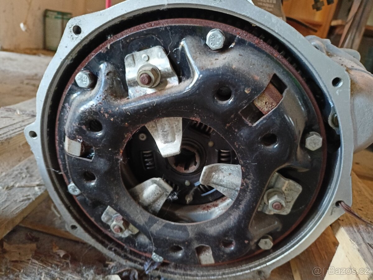 Skoda445Spartak. Motor 1200ccm - 4