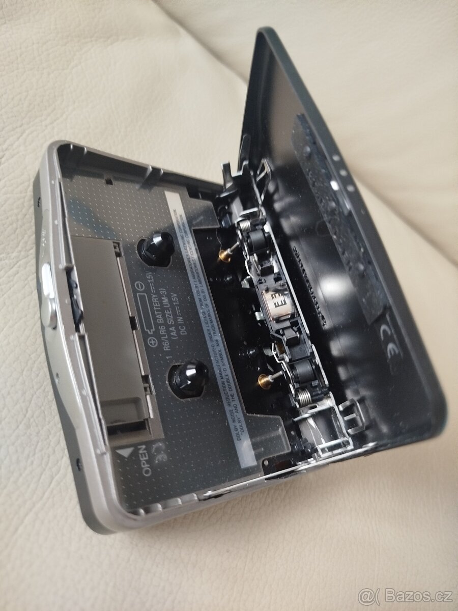 PANASONIC RQ X10 - 4