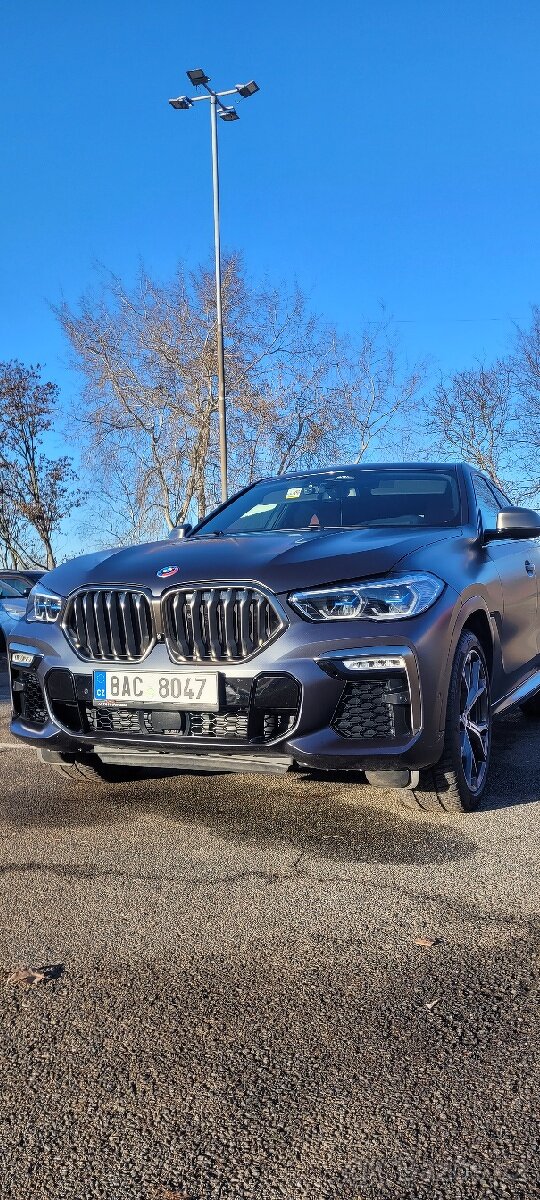 BMW X6 M50i xDrive - 4