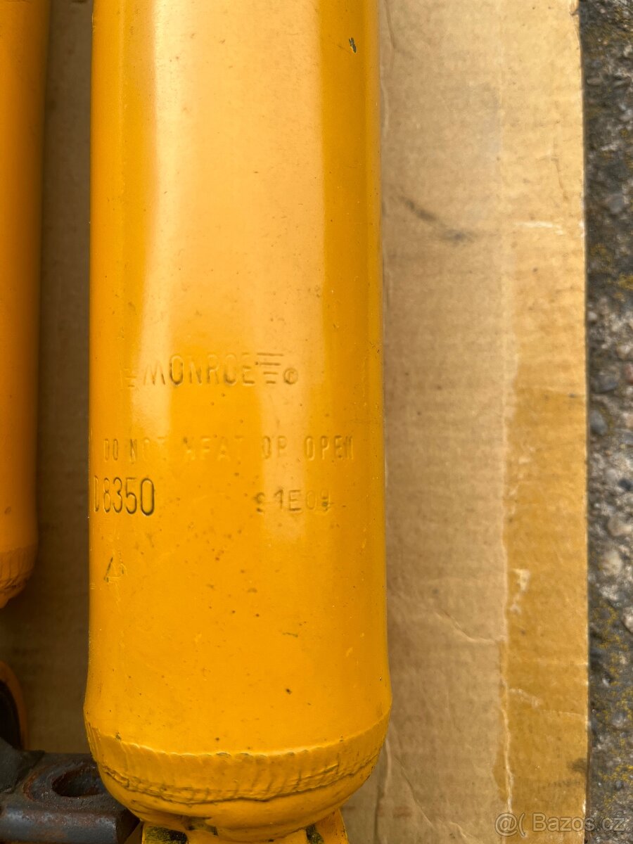 tlumiče Monroe Landrover - 4