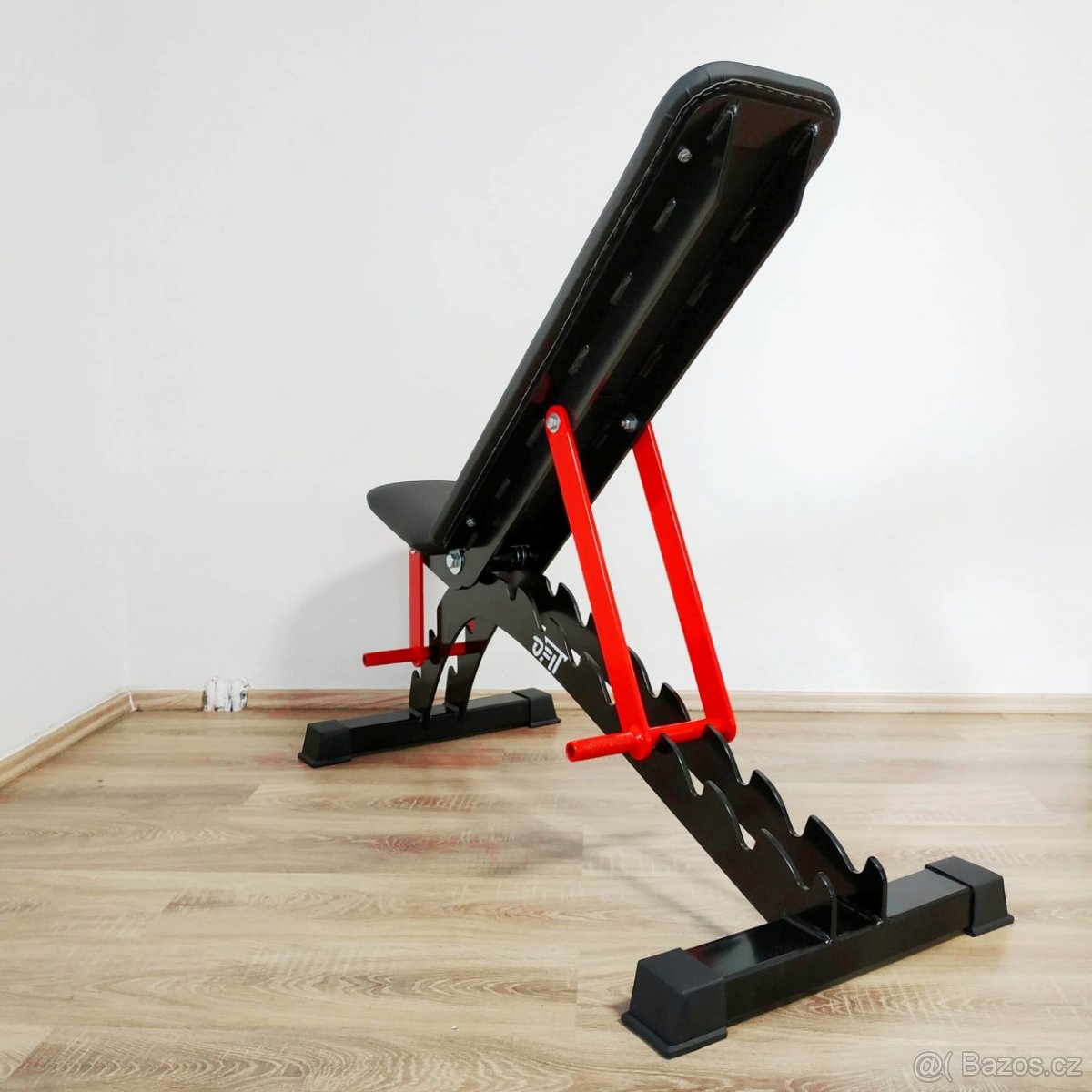 Polohovací posilovací lavice EXTREM MASIV - 4