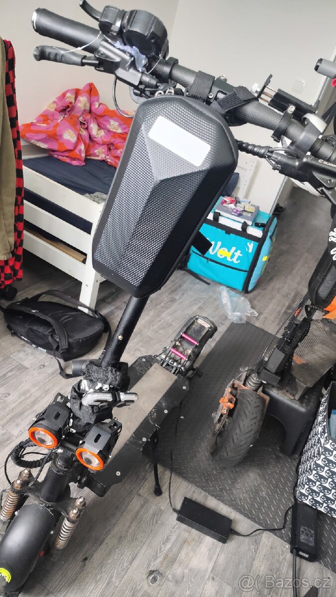 Els moto Q8 - 4