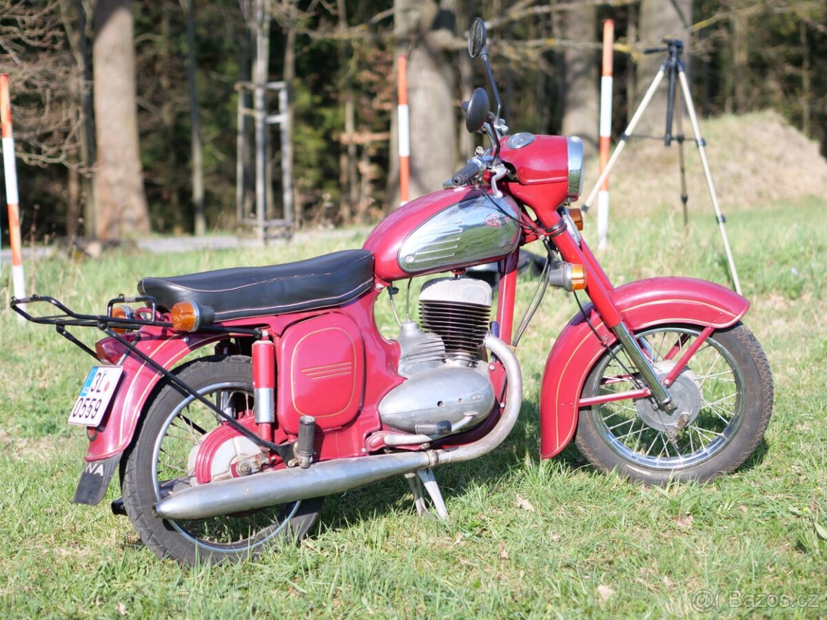 Jawa 250 typ 559 panelka - 4