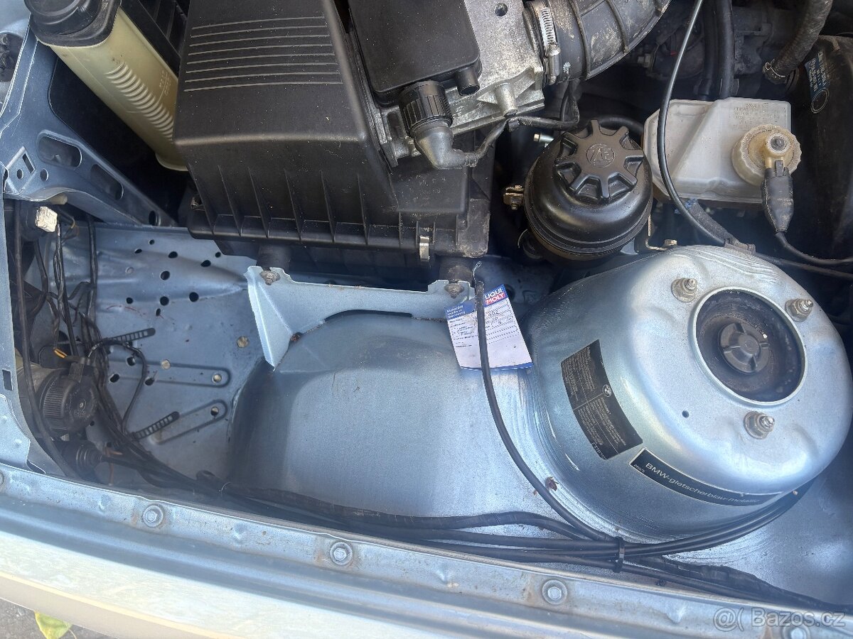BMW e30 316i - 4
