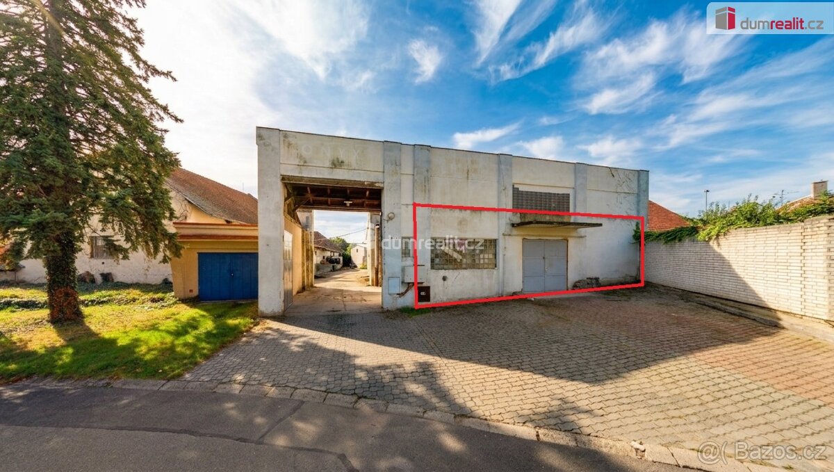 Skladový prostor, garáž 97m2, Podivín - 4