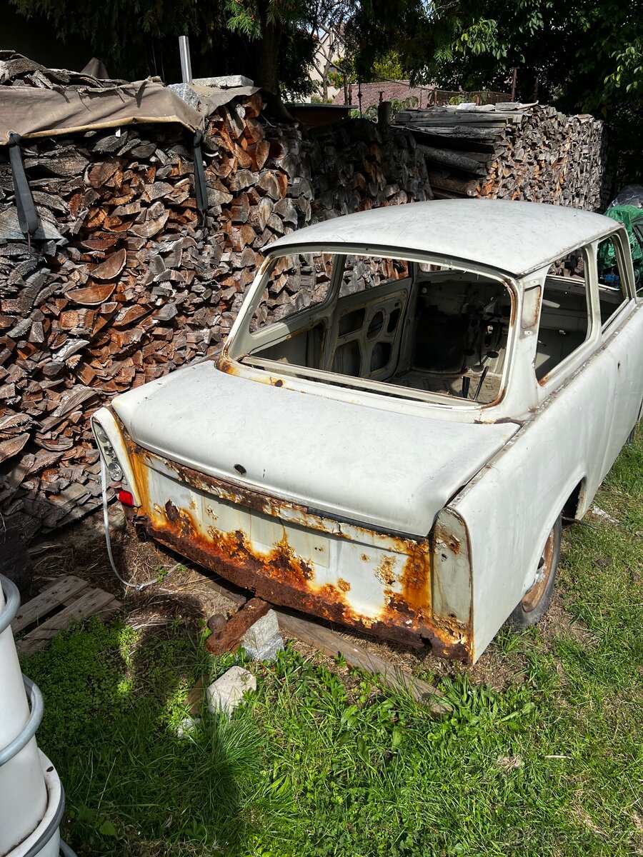 Trabant - 4