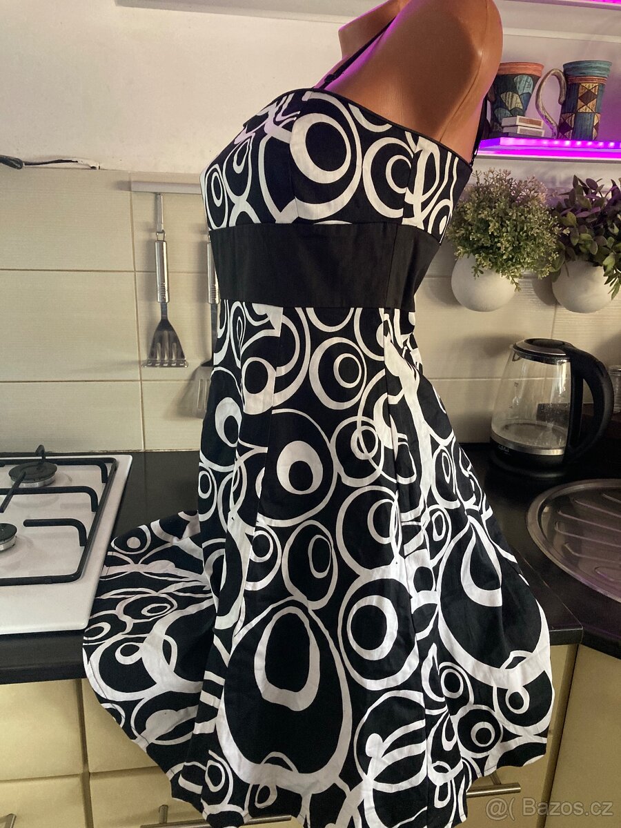 Dámské,dívčí šaty vel. XS-S - 4