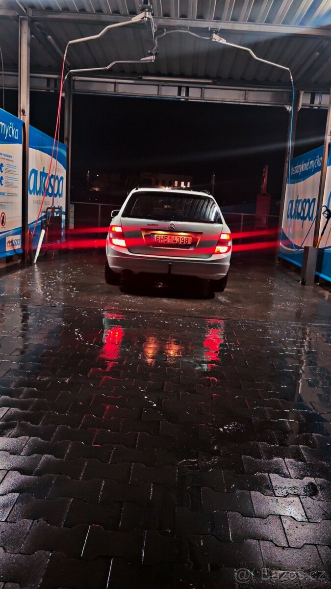 Mercedes c w402 2011 - 4