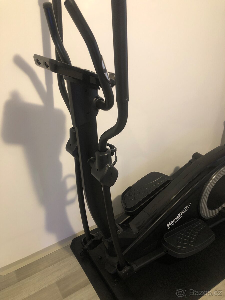 Eliptický trenažér HouseFit Motio 80 iTrain - 4