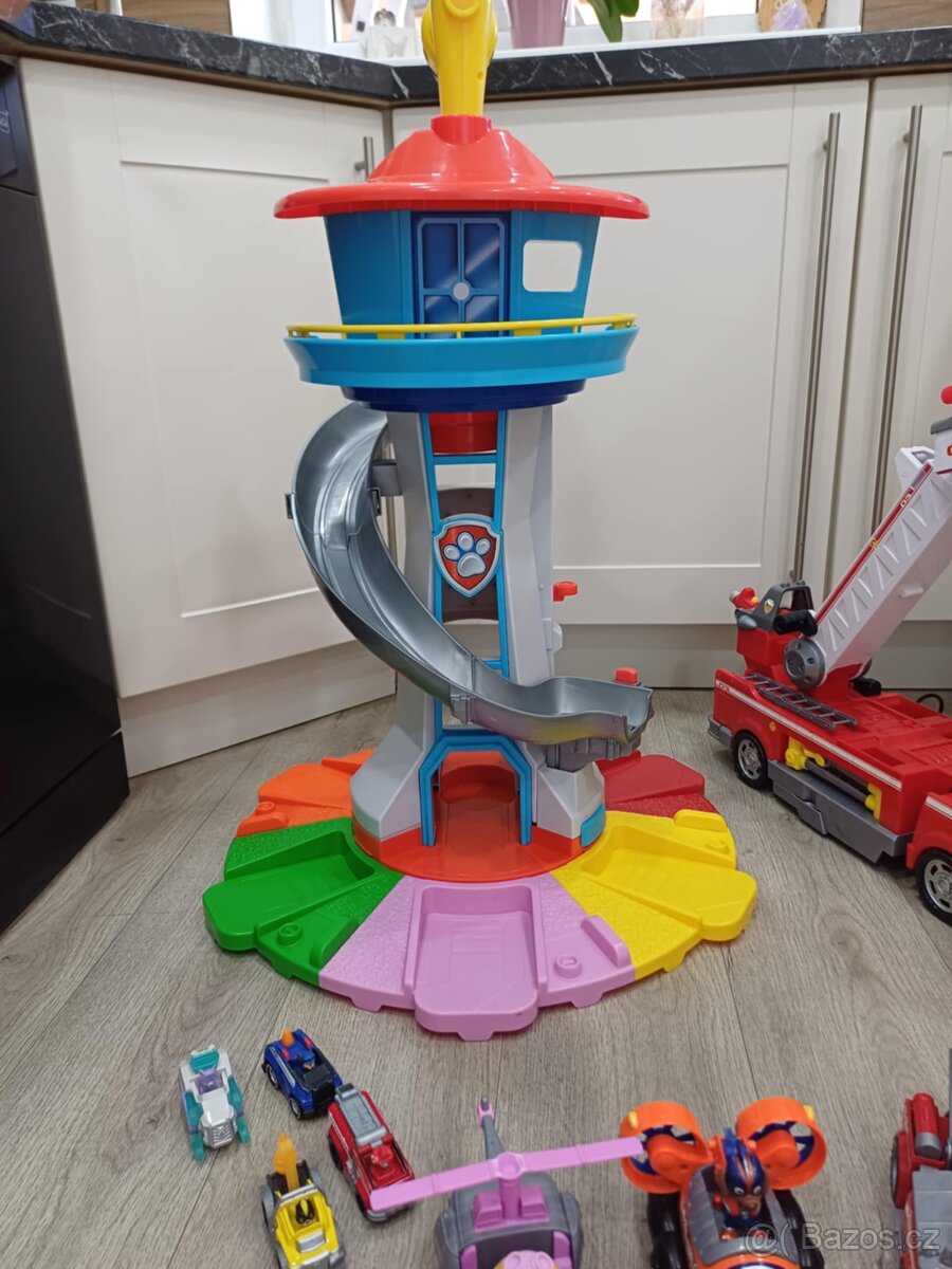 Věž tlapková patrola - 4