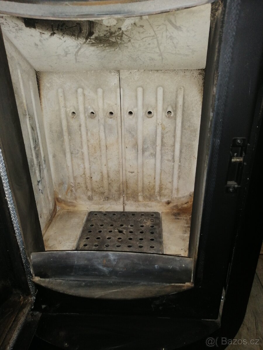 Krbová kamna Defro DH OVÁL 9,2kW - 4