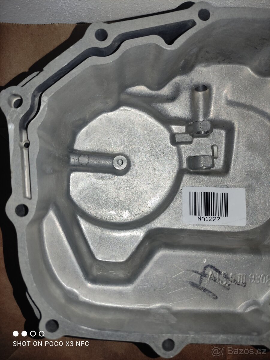 JAWA 125 Dandy - levé víko motoru - uloženka - 4