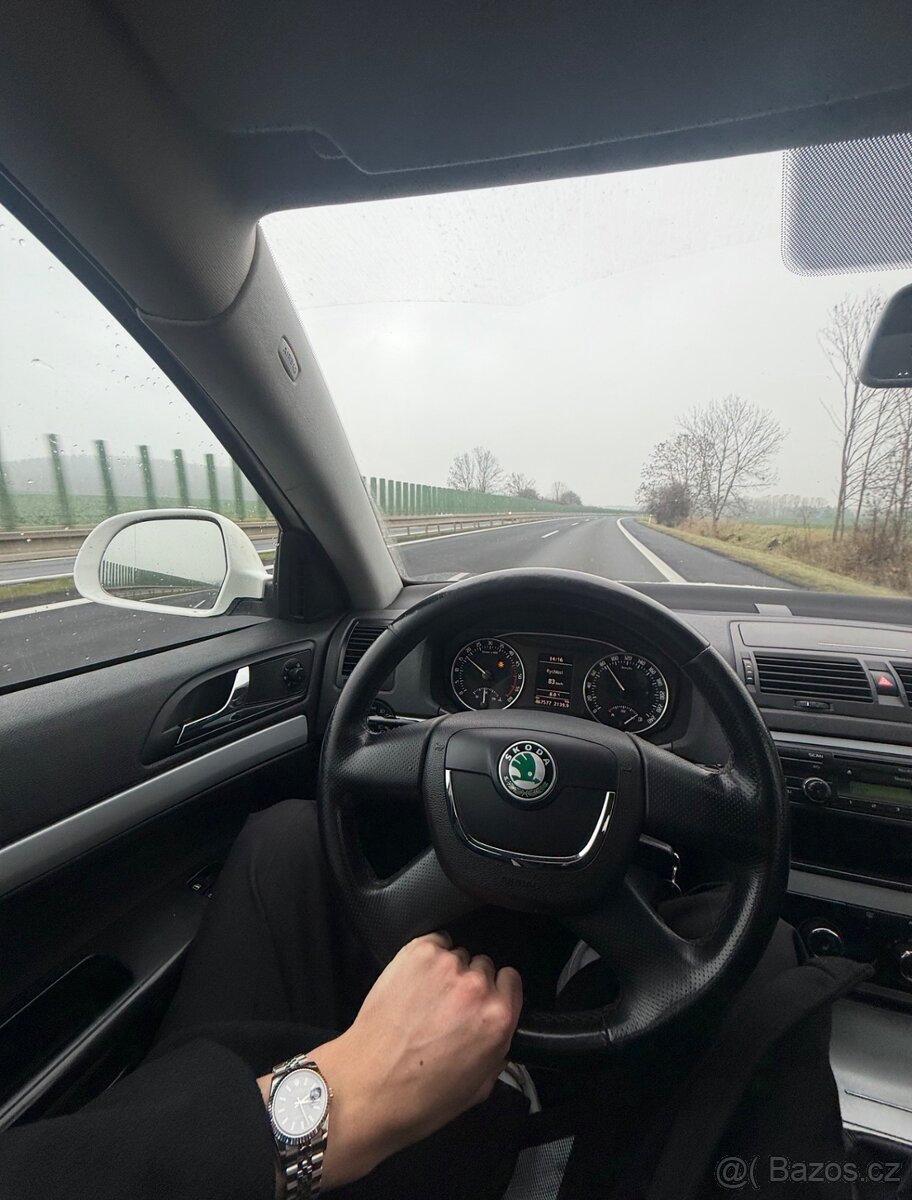 Škoda octavia 2 facelift - 4