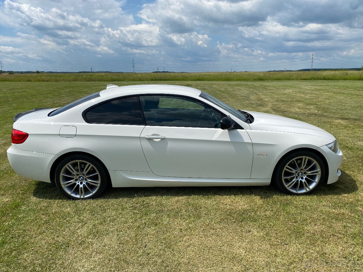 BMW 320D E92 - 4