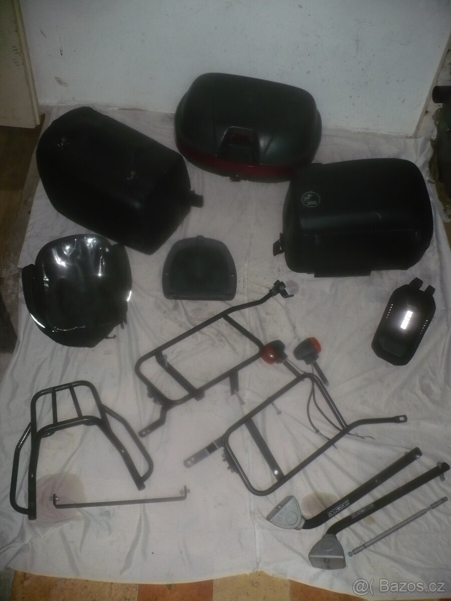 Motokufry Hepco-Becker+ nosič, držáky Monorack,tankvak.... - 4