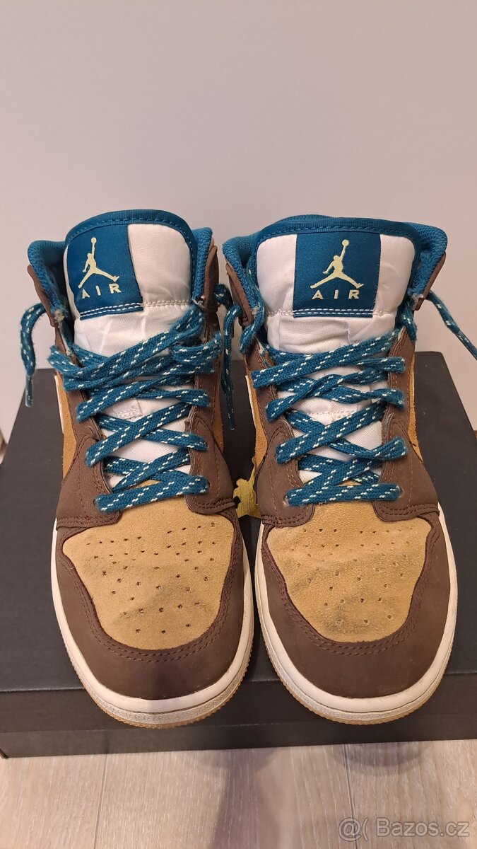 AIR JORDAN 1 MID SE(GS) vel. 37.5 - 4