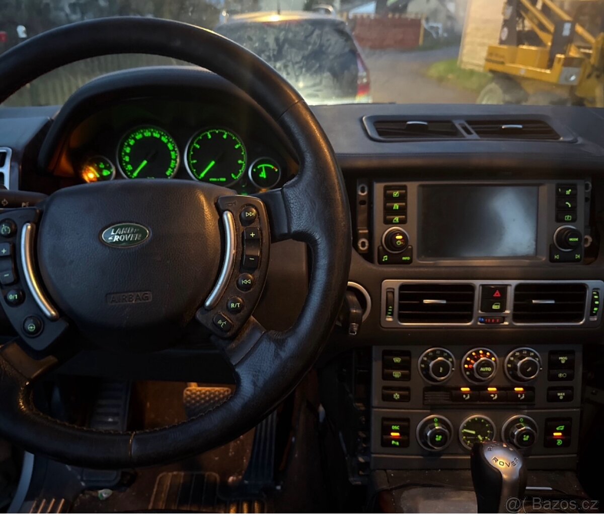 Náhradní díly z vozu Range Rover L322 - 4