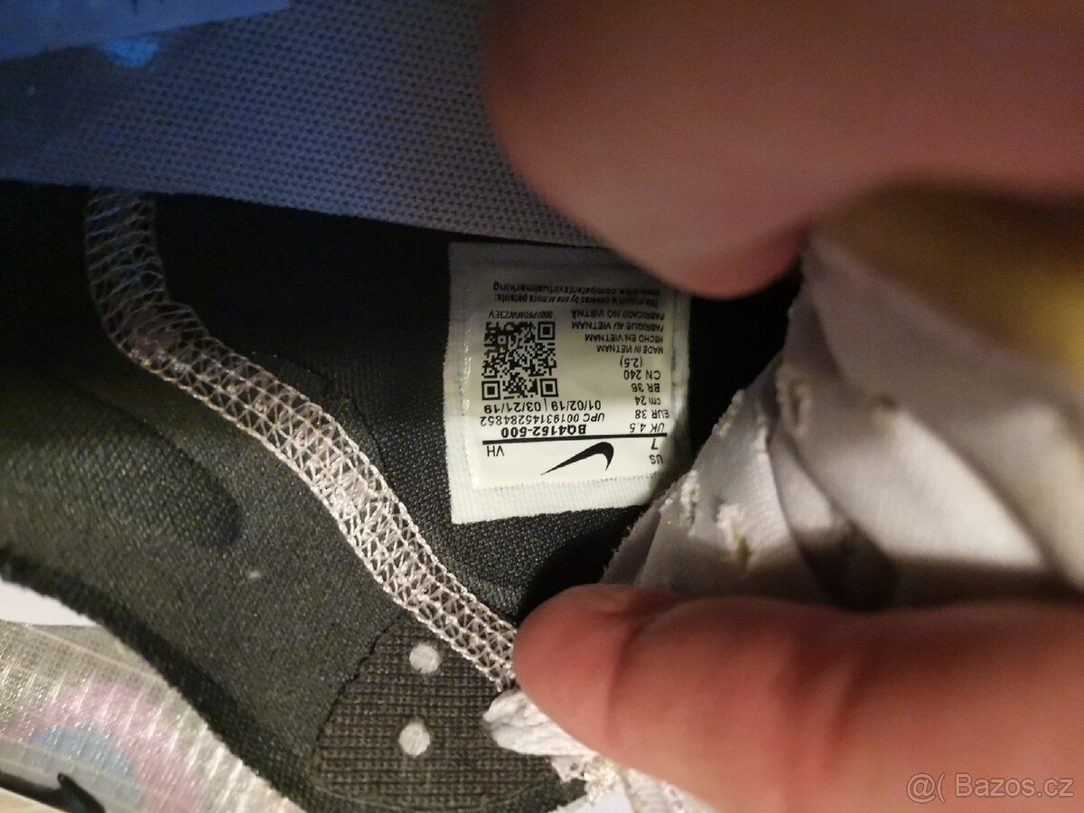 Tenisky zn. Nike vel. 28 - 4