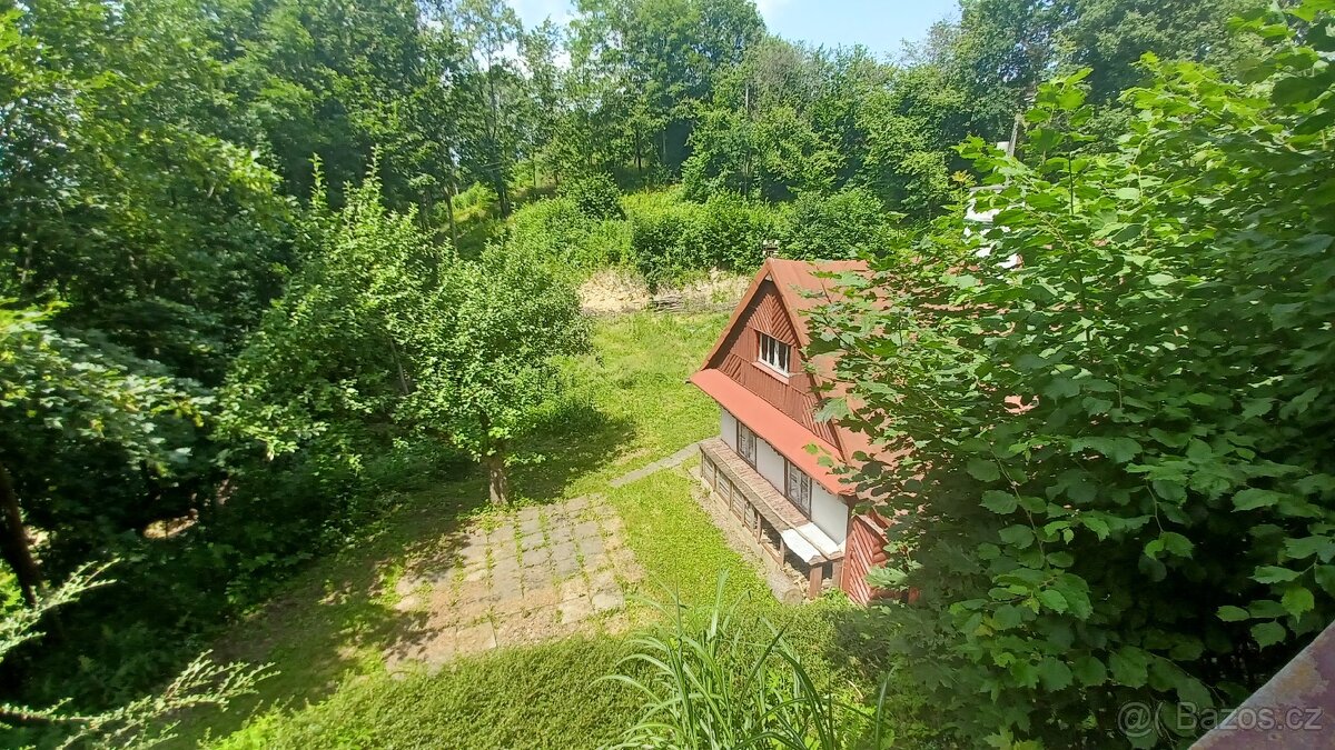 Stavební pozemek Líšnice..chalupa,zahrada,chatka 2653m2 - 4