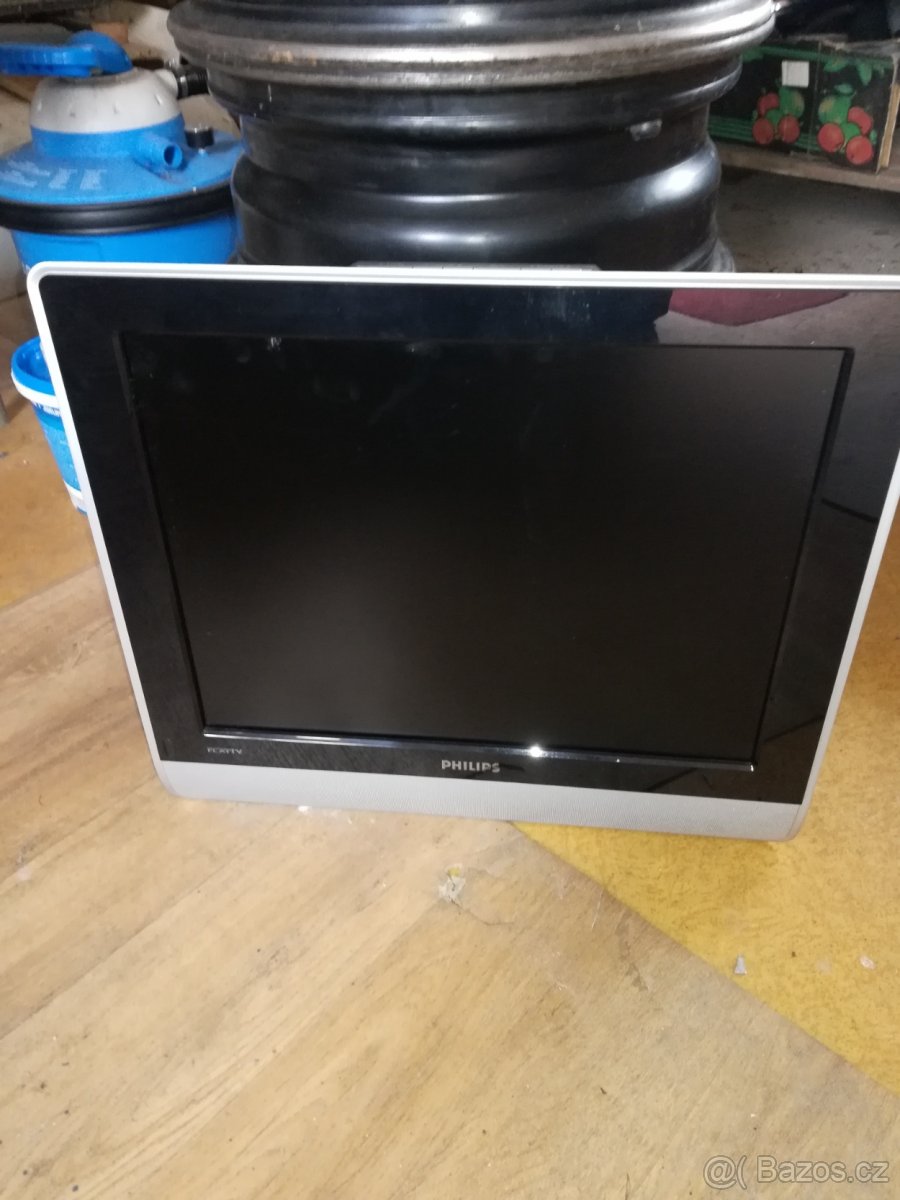 TELEVIZE PHILIPS s Držákem BEZ KABELU - 4