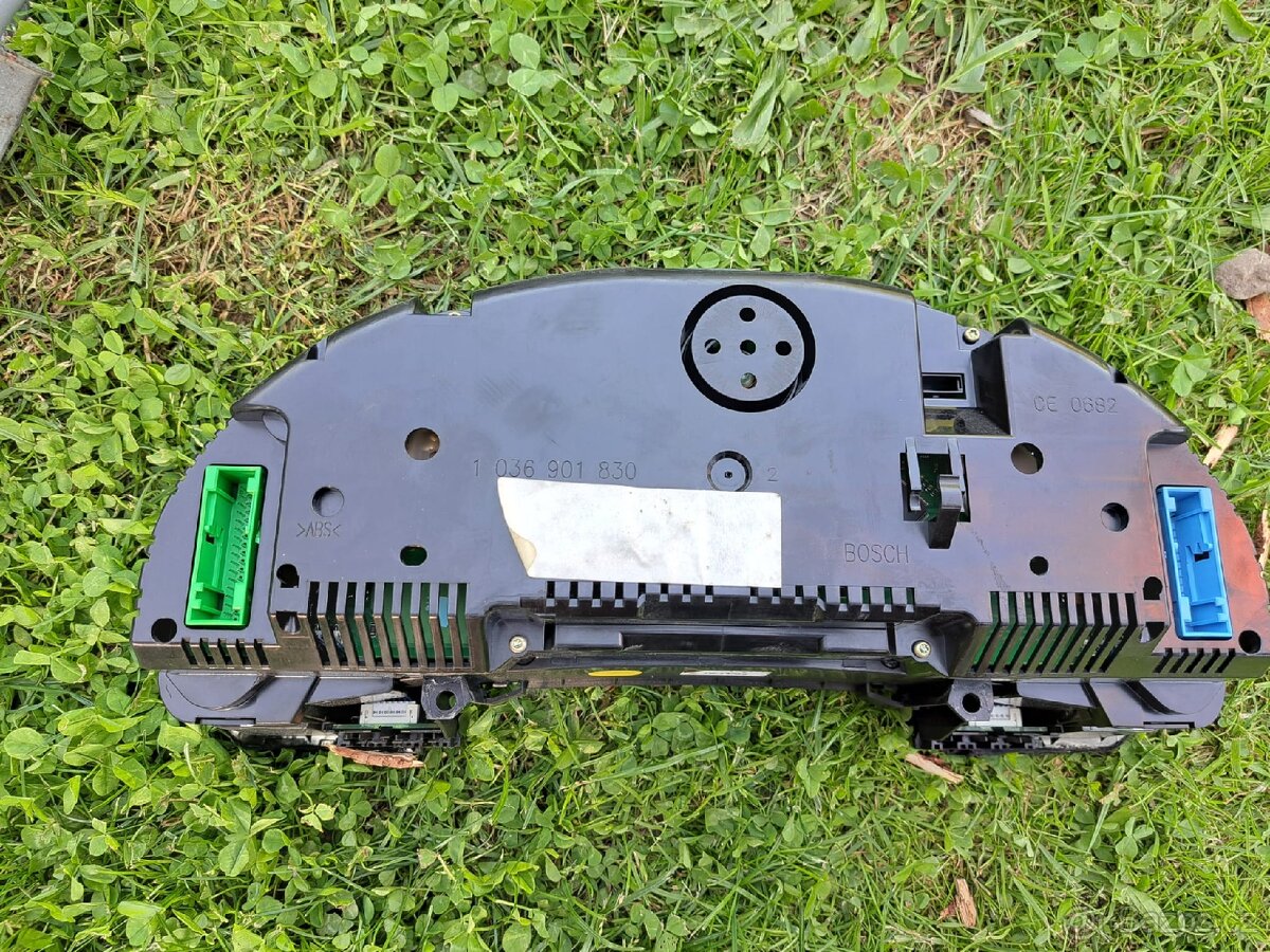 AUDI A4B6 maxidot budíky - 4