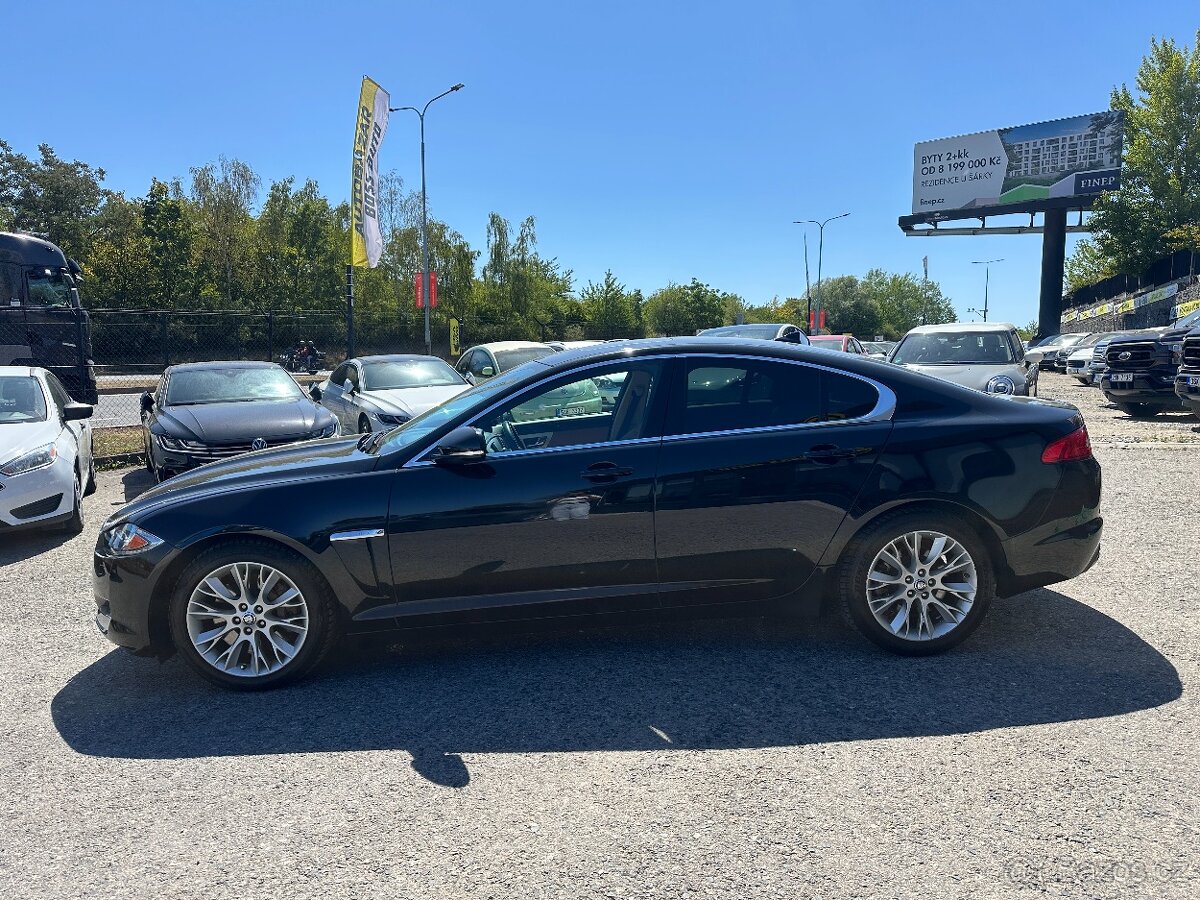 Jaguar XF 2012 - 4