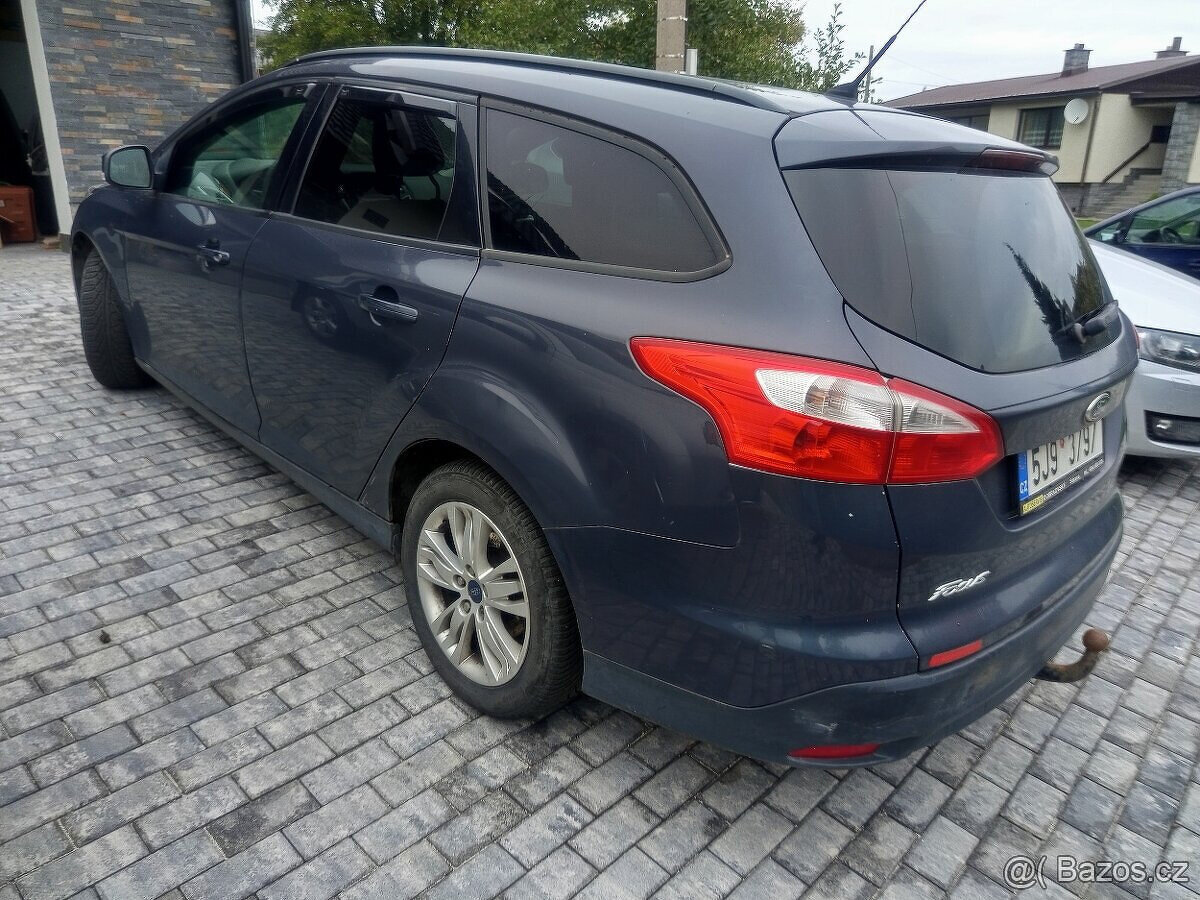 Prodám Ford Focus III, 1.6 TDCi, 85 kW/115 koní, rv 6/2011 - 4