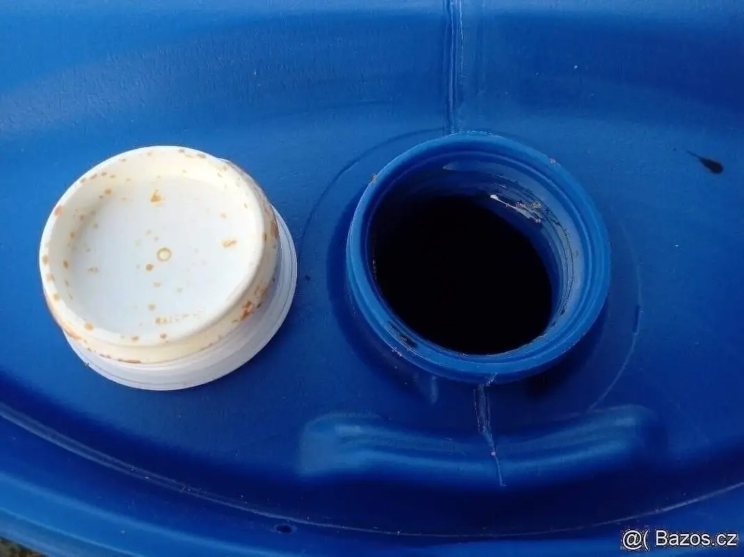 Plastové sudy 220l - 4