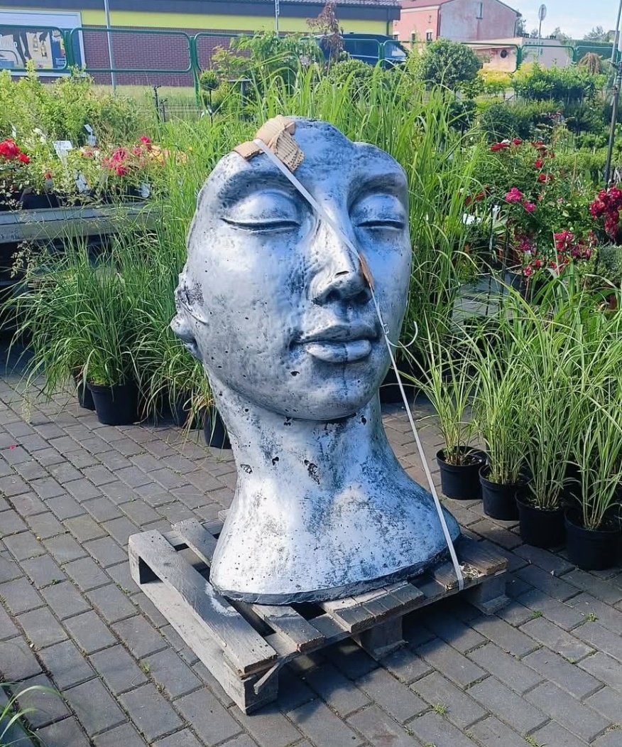 Zahradní dekorace Ženská tvář - 4