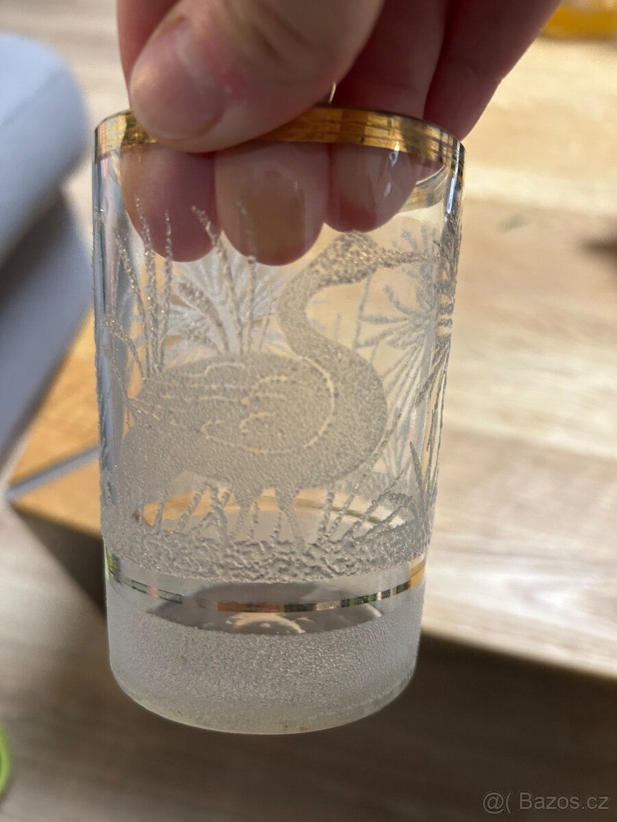 Vázička a sklenice- starožitnost - 4