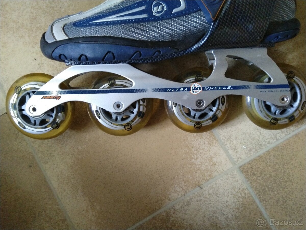 Kolečkové brusle. - 4
