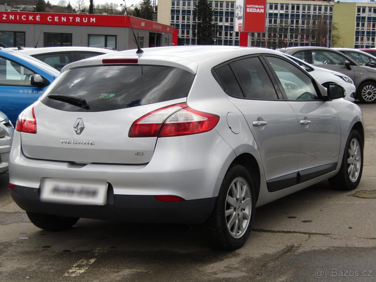 Renault Mégane 1.5 dCi , 81 kW nafta, 2011 - 4