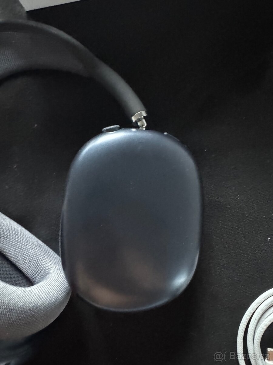 Apple AirPods Max temně modré - 4