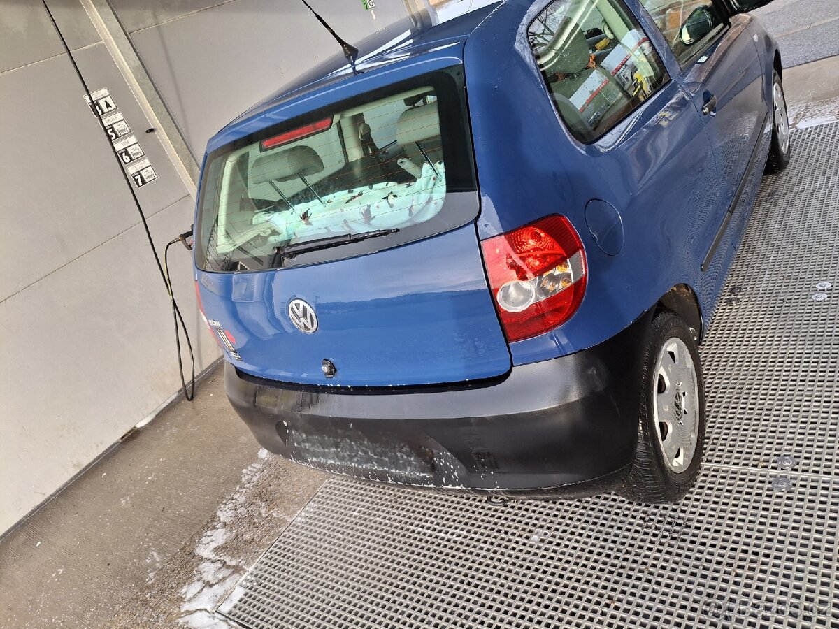 Prodám Volkswagen Fox - 4