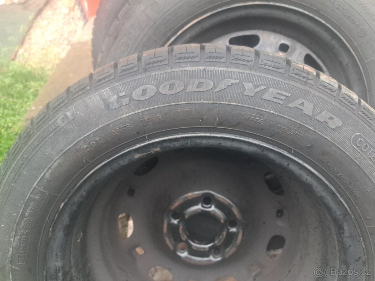 GOOD YEAR- 185/60R14 - 4