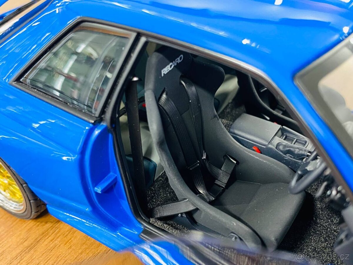 Autoart 1/18 - 4