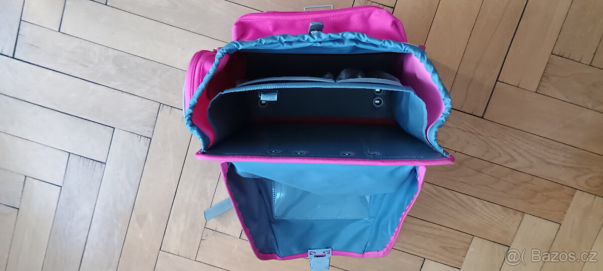 Školní aktovka - 4