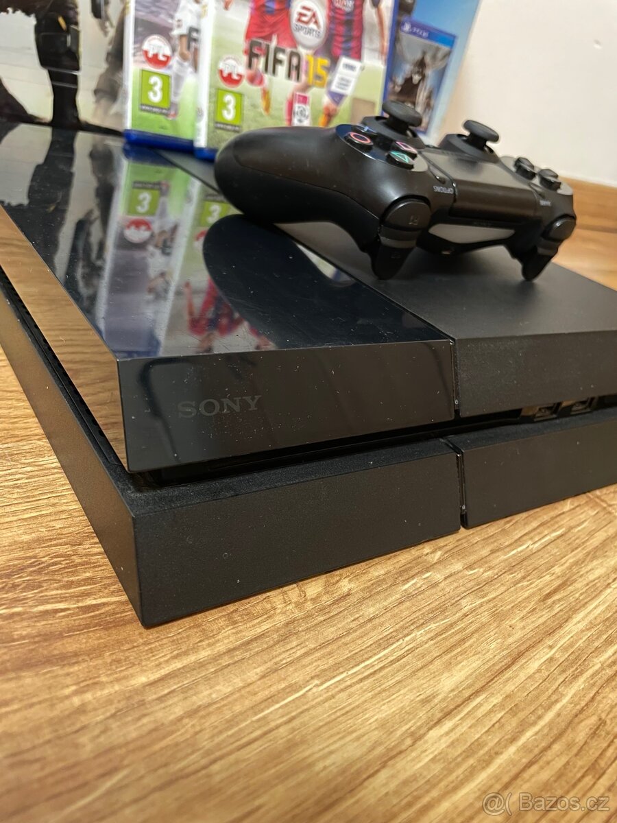 Ps4 500gb + ovladač + hry ( PlayStation) - 4
