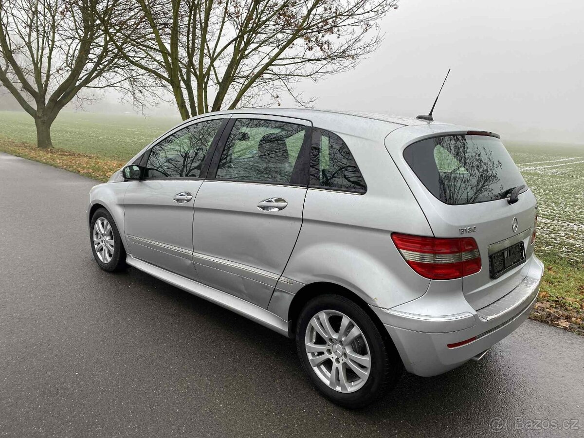 Mercedes-Benz B180 Automat - 4