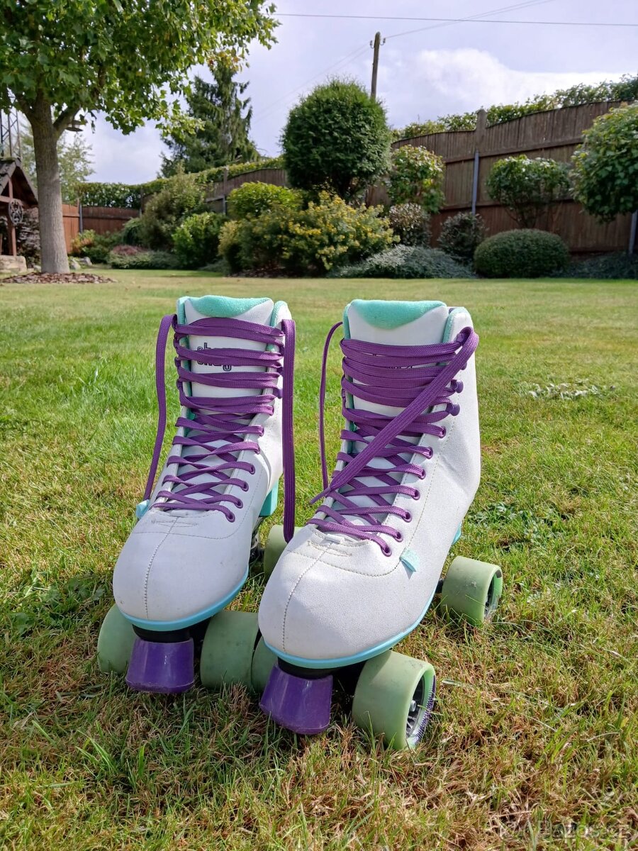 Dívčí kolečkové brusle - 4