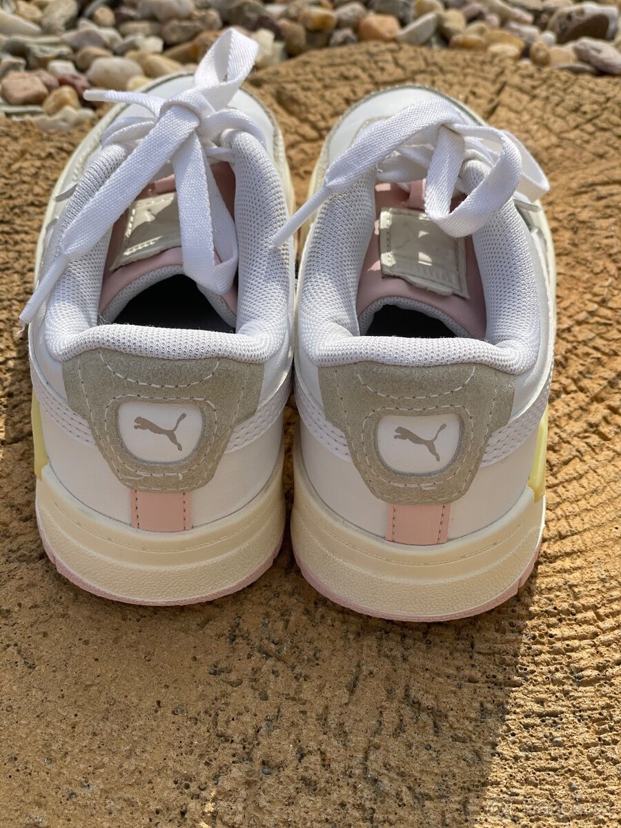 Tenisky Puma vel 31 - 4