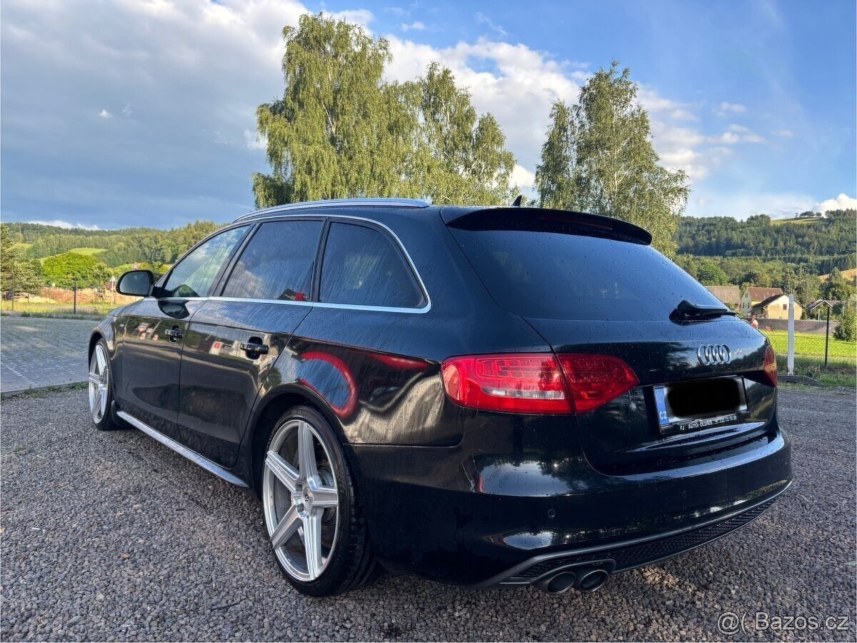 Prodám Audi A4 B8 2.0tdi 125kw quattro - 4