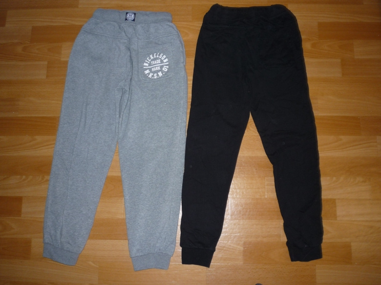 2x tepláky vel 146-152, cena za oboje - 4