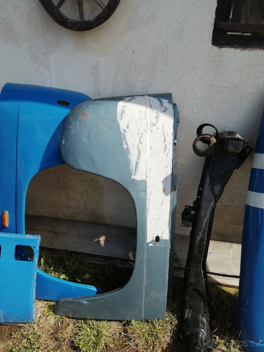 Renault 8 plechařina - 4